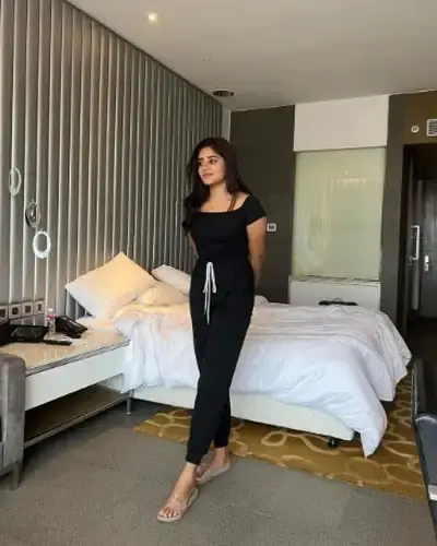 Call Girls Shorapur Cash On Delivery